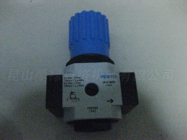 R65227LR3812 {(dio)(ji)yPressure valve